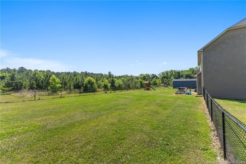 2671 Cypress Lakes Rd, Hope Mills, NC 28348