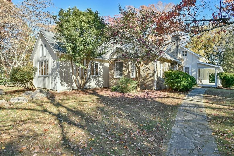 2673 Lamont Norwood Rd, Pittsboro, NC 27312