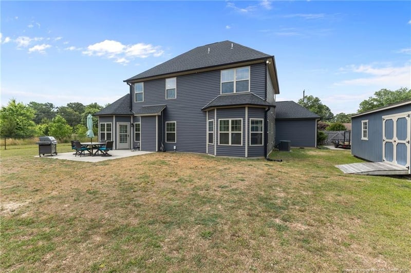 2677 Cypress Lakes Rd, Hope Mills, NC 28348