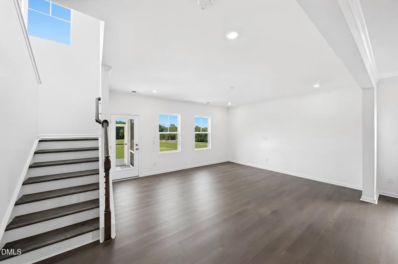 268 Beachcomber Dr, Lillington, NC 27546