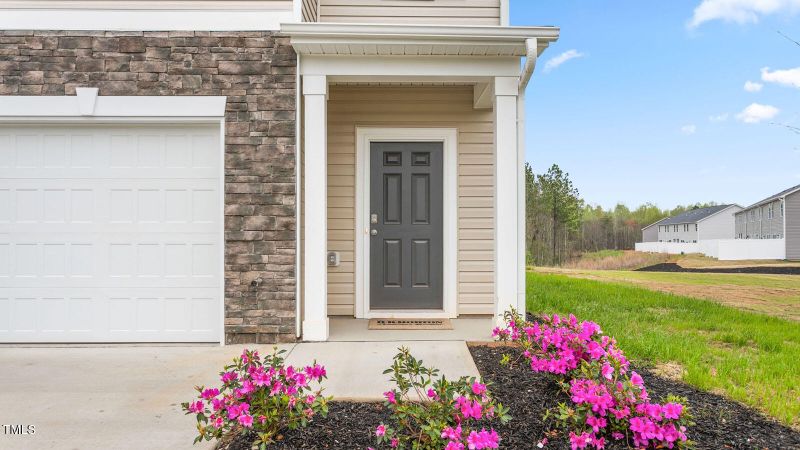 268 Moyer Dr, Graham, NC 27253