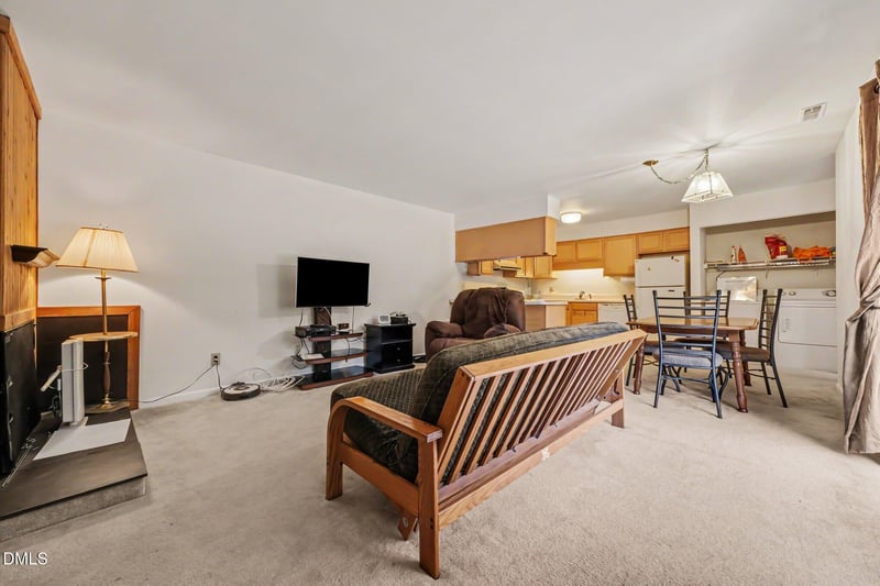268 Summerwalk Cir, Chapel Hill, NC 27517