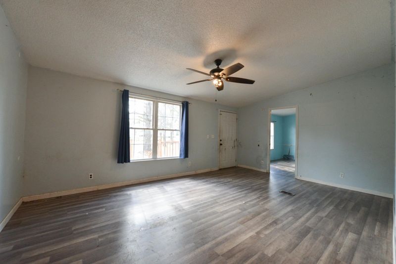 2687 W Micro Rd, Selma, NC 27576