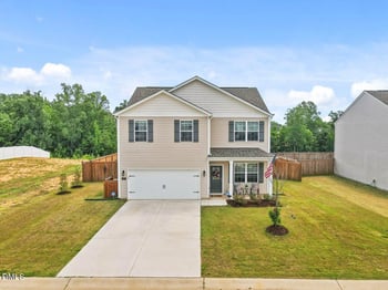 269 Blue Aspen Dr, Fuquay Varina, NC 27526