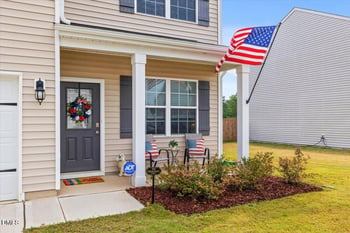 269 Blue Aspen Dr, Fuquay Varina, NC 27526