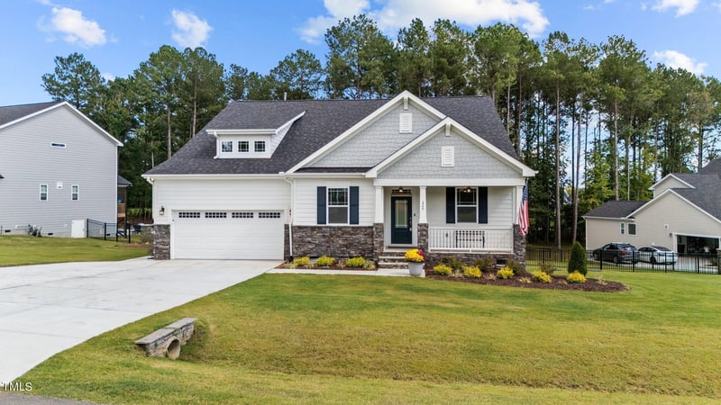 269 Bonaventure Dr, Clayton, NC 27527