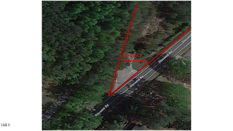 269 Slocomb Rd, Fayetteville, NC 28311