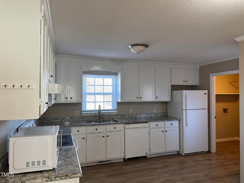 2690 Polenta Rd, Clayton, NC 27520