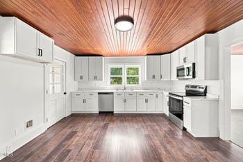 2695 Lizzie Mill Rd, Selma, NC 27576