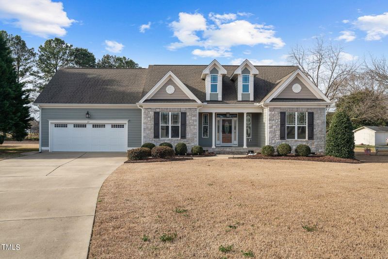 27 Amy Ct, Angier, NC 27501