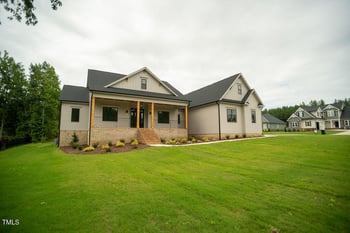 27 Batten Hill Ln, Selma, NC 27576