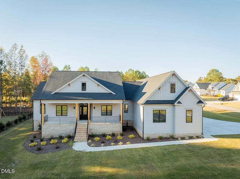 27 Batten Hill Ln, Selma, NC 27576