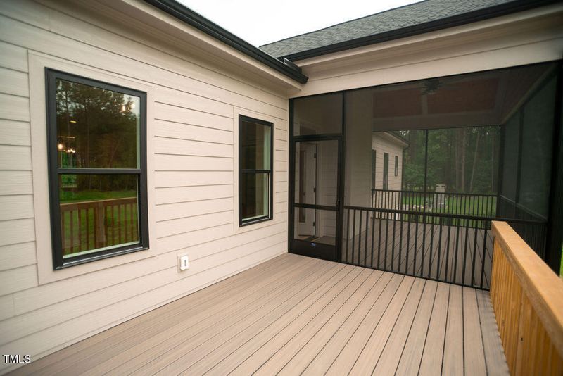 27 Batten Hill Ln, Selma, NC 27576