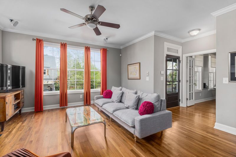 27 Bennett Ridge Rd, Chapel Hill, NC 27516