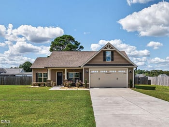27 Blackwater Ct, Princeton, NC 27569