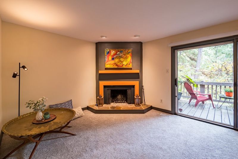 27 Bluff Trl, Chapel Hill, NC 27516