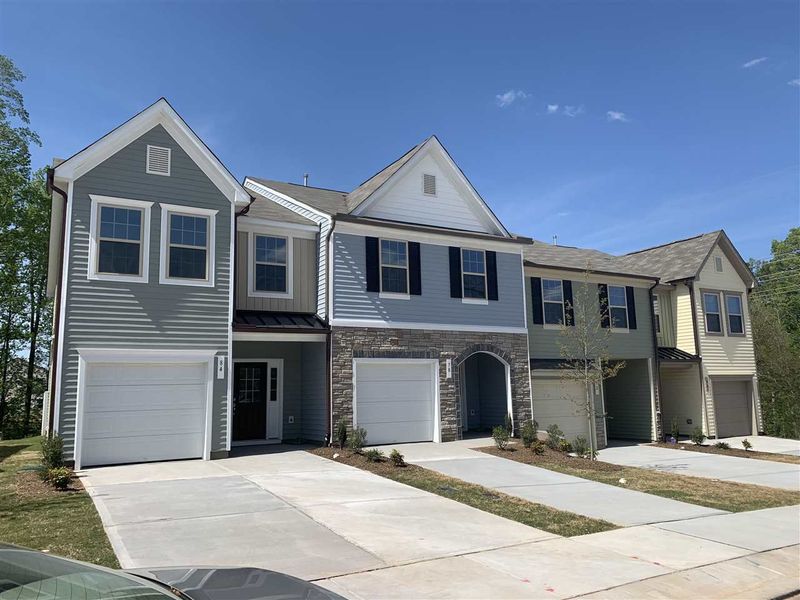 27 Bordeaux Dr Lot 206, Clayton, NC 27527