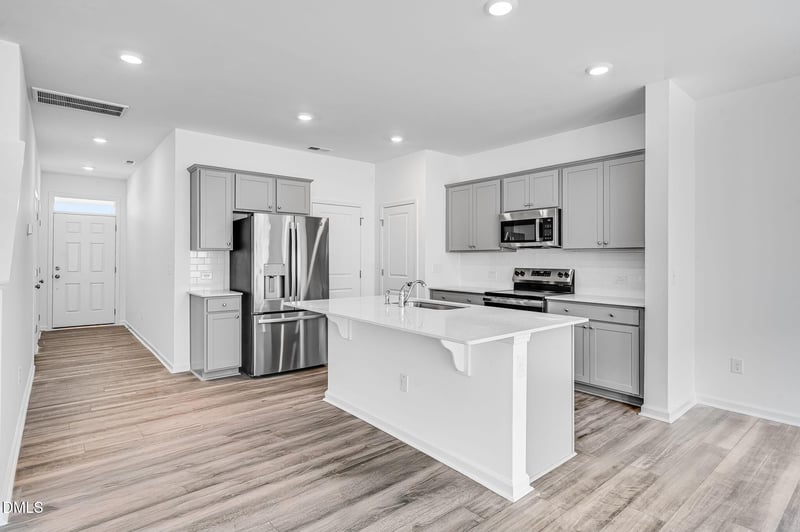 27 Broward Ln, Lillington, NC 27546