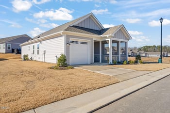 27 Carteret Ct, Clayton, NC 27527