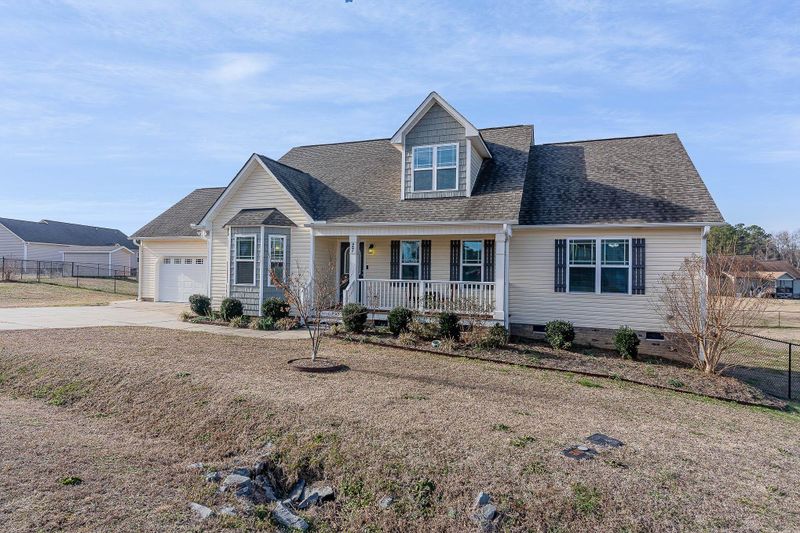27 Cherrywood Dr, Angier, NC 27501