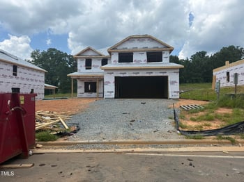 27 Decatur Dr, Fuquay Varina, NC 27526