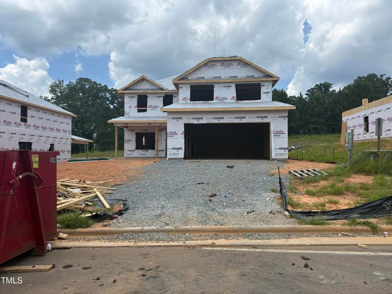 27 Decatur Dr, Fuquay Varina, NC 27526