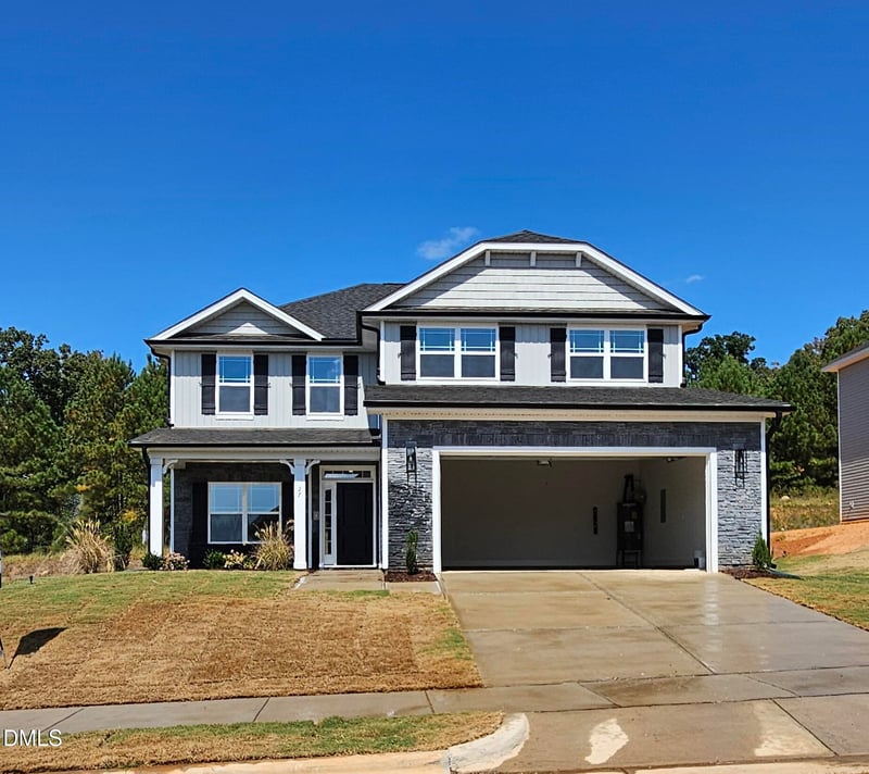 27 Decatur Dr, Fuquay Varina, NC 27526