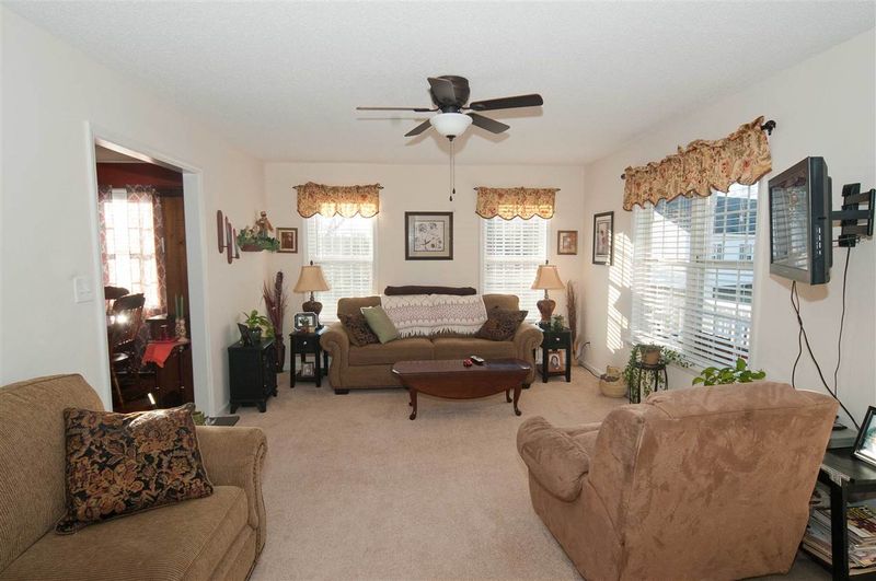 27 Doe Ct, Angier, NC 27501