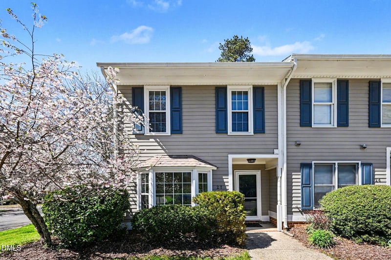 27 Forest Green Dr, Durham, NC 27705