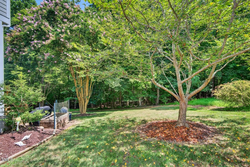 27 Garden Hills Ct, Durham, NC 27712