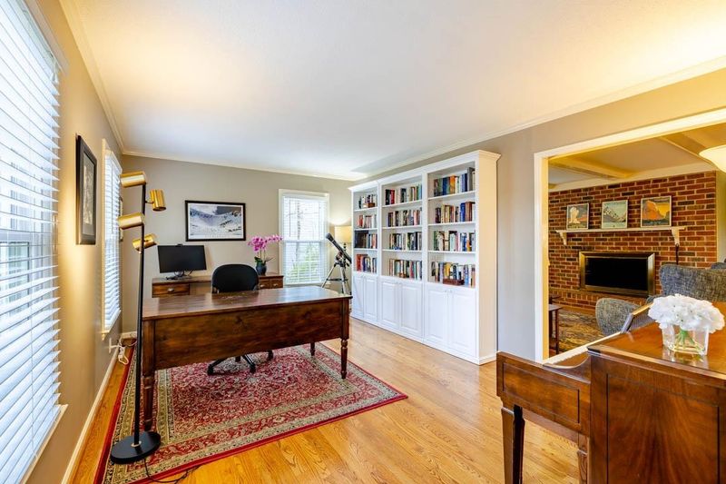 27 Gorham Pl, Durham, NC 27705