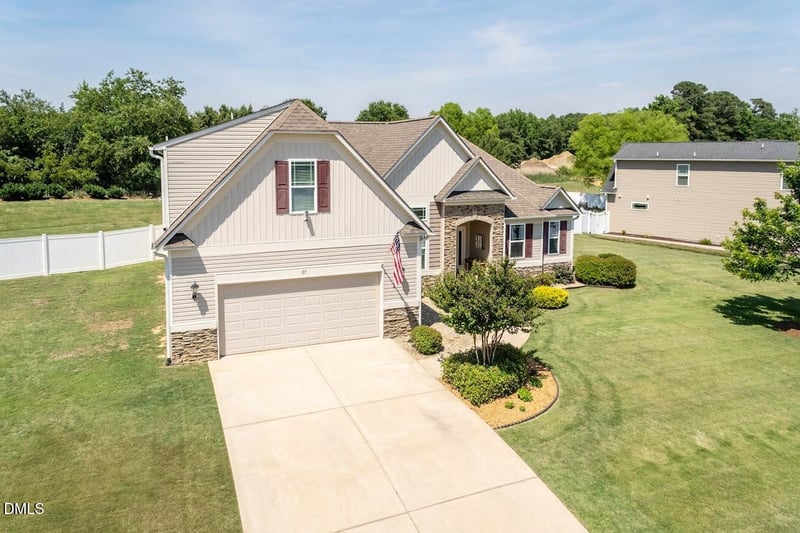27 Kyndallee Ln, Garner, NC 27529