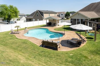 27 Kyndallee Ln, Garner, NC 27529