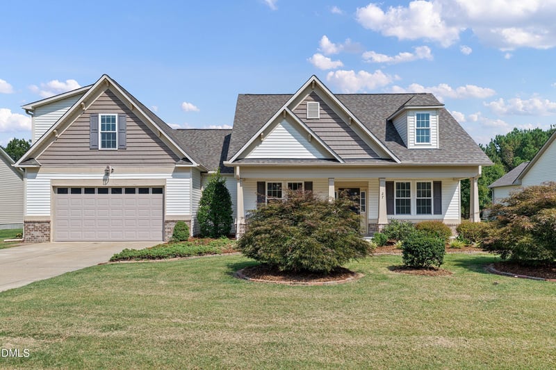 27 Langdon Pointe Dr, Garner, NC 27529