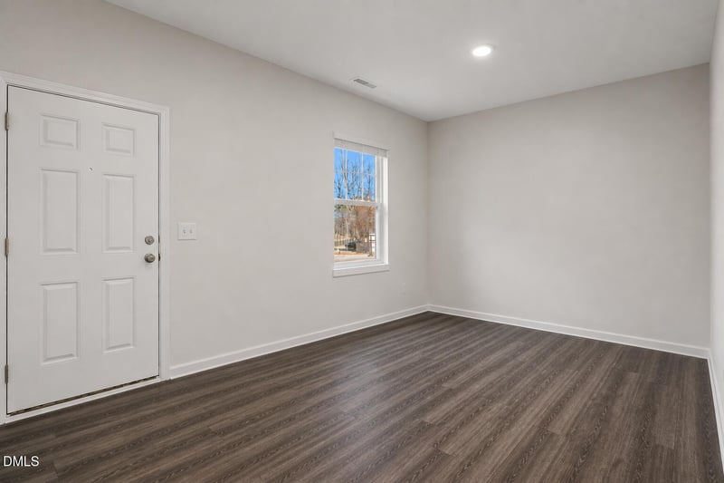 27 Rolling Star Ct, Louisburg, NC 27549