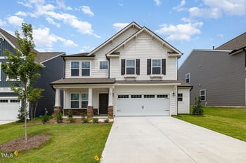 27 Silver Moon Ln, Clayton, NC 27527
