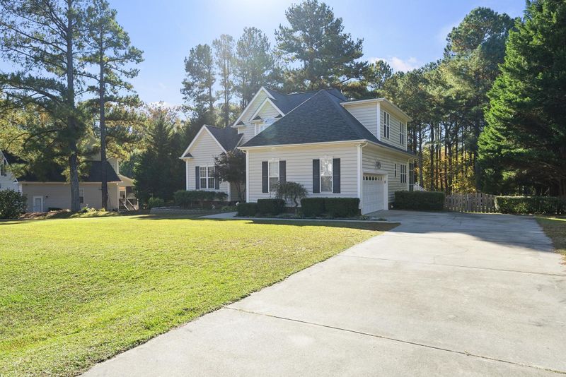 27 W Thicket Dr, Angier, NC 27501