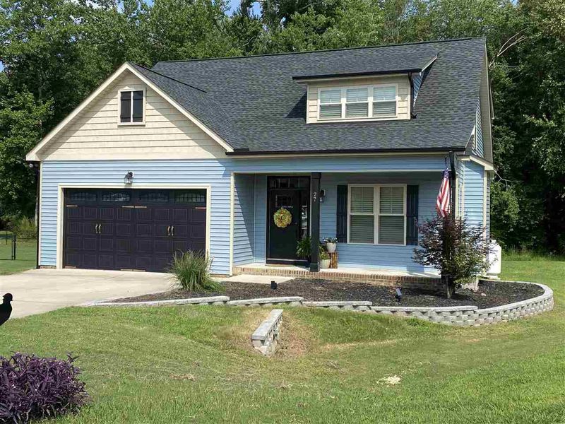 27 Windchime Ct, Clayton, NC 27527