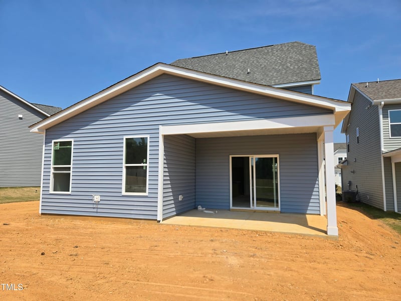 27 Windflower Ct, Clayton, NC 27520