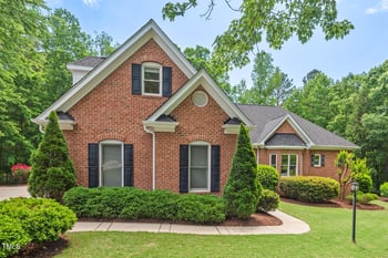 27 Woodgate Ct, Durham, NC 27713