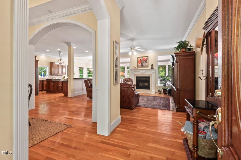 27 Woodgate Ct, Durham, NC 27713