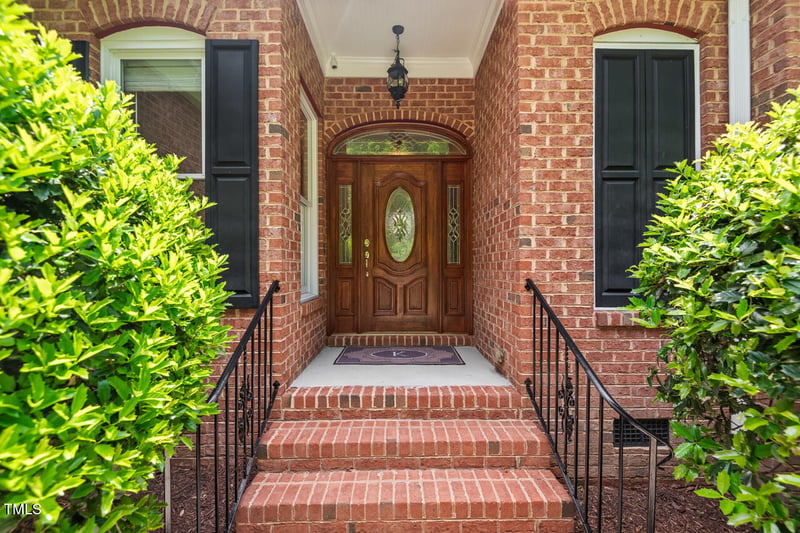 27 Woodgate Ct, Durham, NC 27713