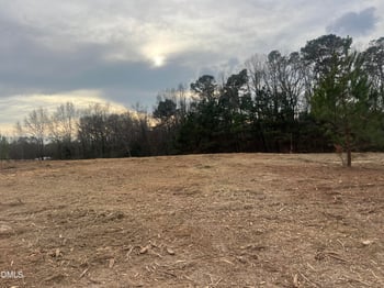 27 Woods Hill Lane Rd, Benson, NC 27504