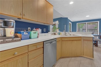 270 Buhmann Dr, Fayetteville, NC 28314