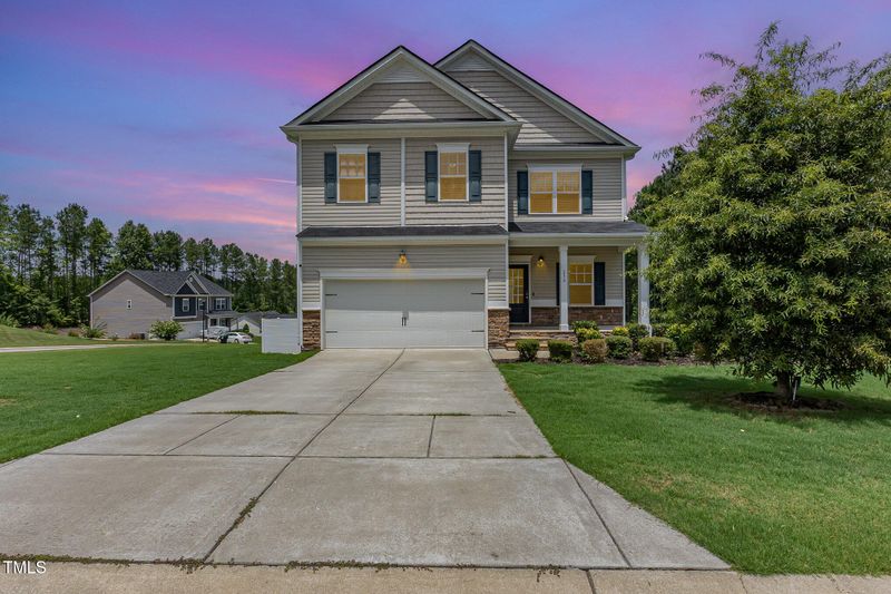 270 Cascade Knoll Dr, Clayton, NC 27527