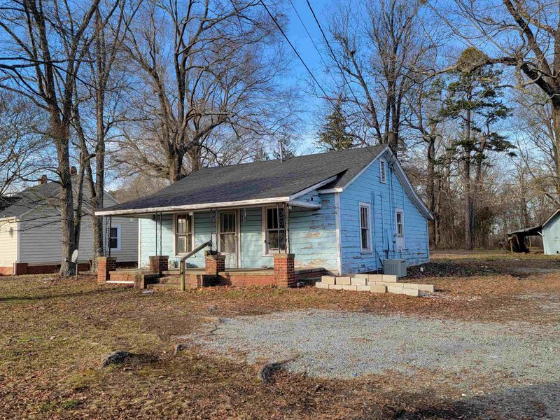 270 Cavel Chub Lake Rd, Roxboro, NC 27574