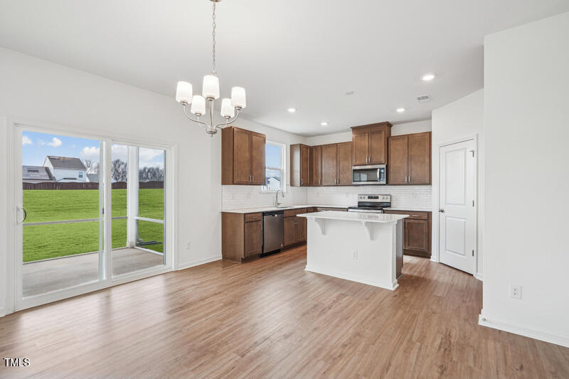 270 Chestnut Oak Ln, Lillington, NC 27546