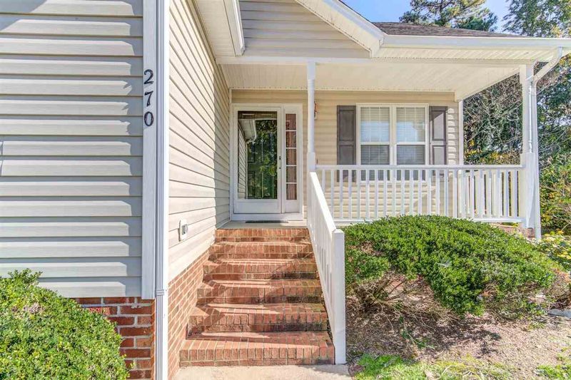 270 Dullis Cir, Garner, NC 27529