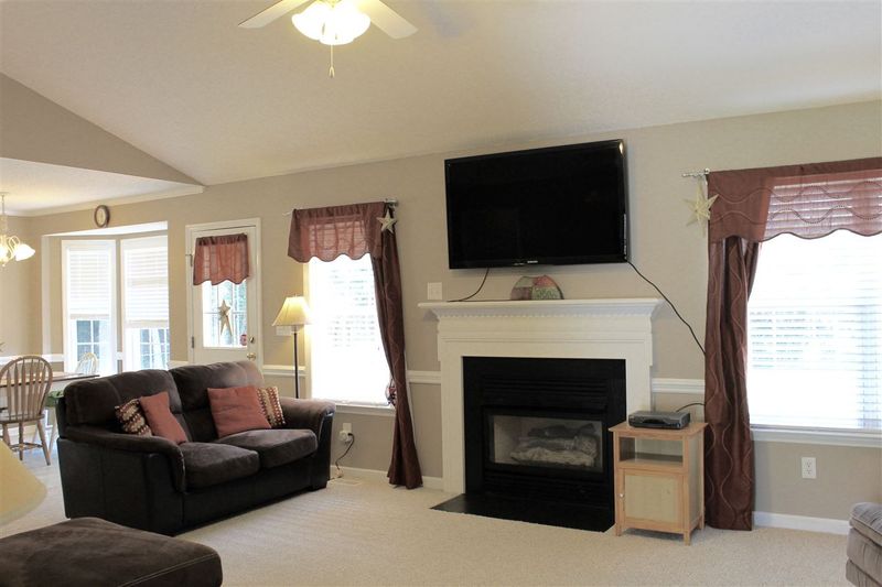270 Skylar Ln, Four Oaks, NC 27524