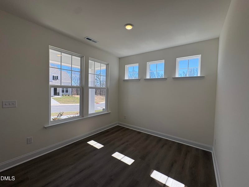 270 Sugar Pine Dr, Franklinton, NC 27525
